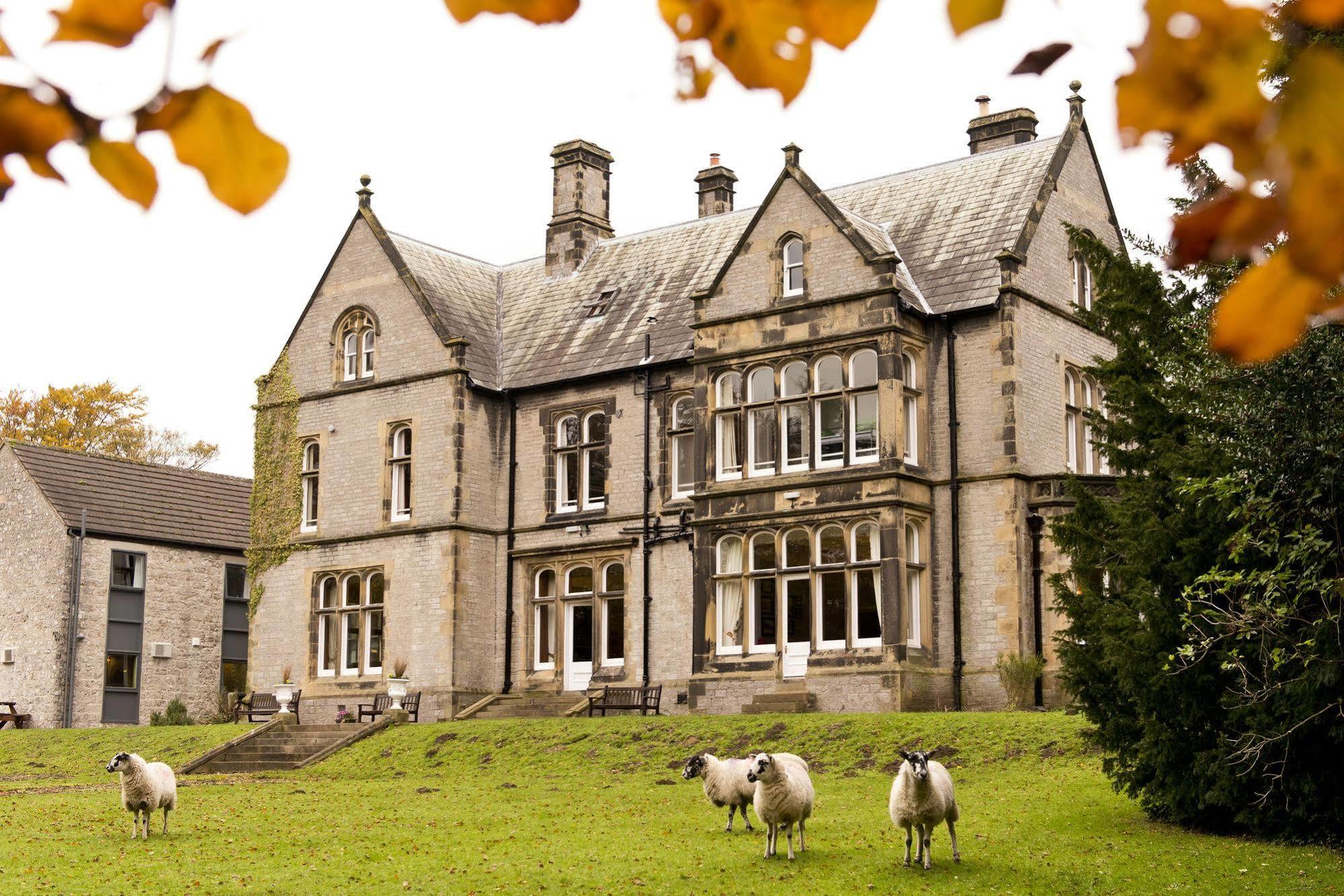 Yha Castleton Losehill Hall Exteriör bild